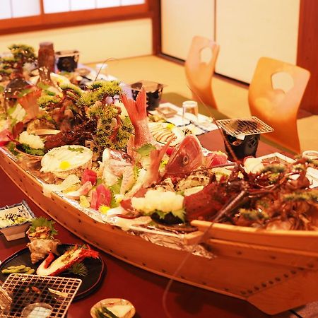 Mataemu Hotel Onjuku Buitenkant foto
